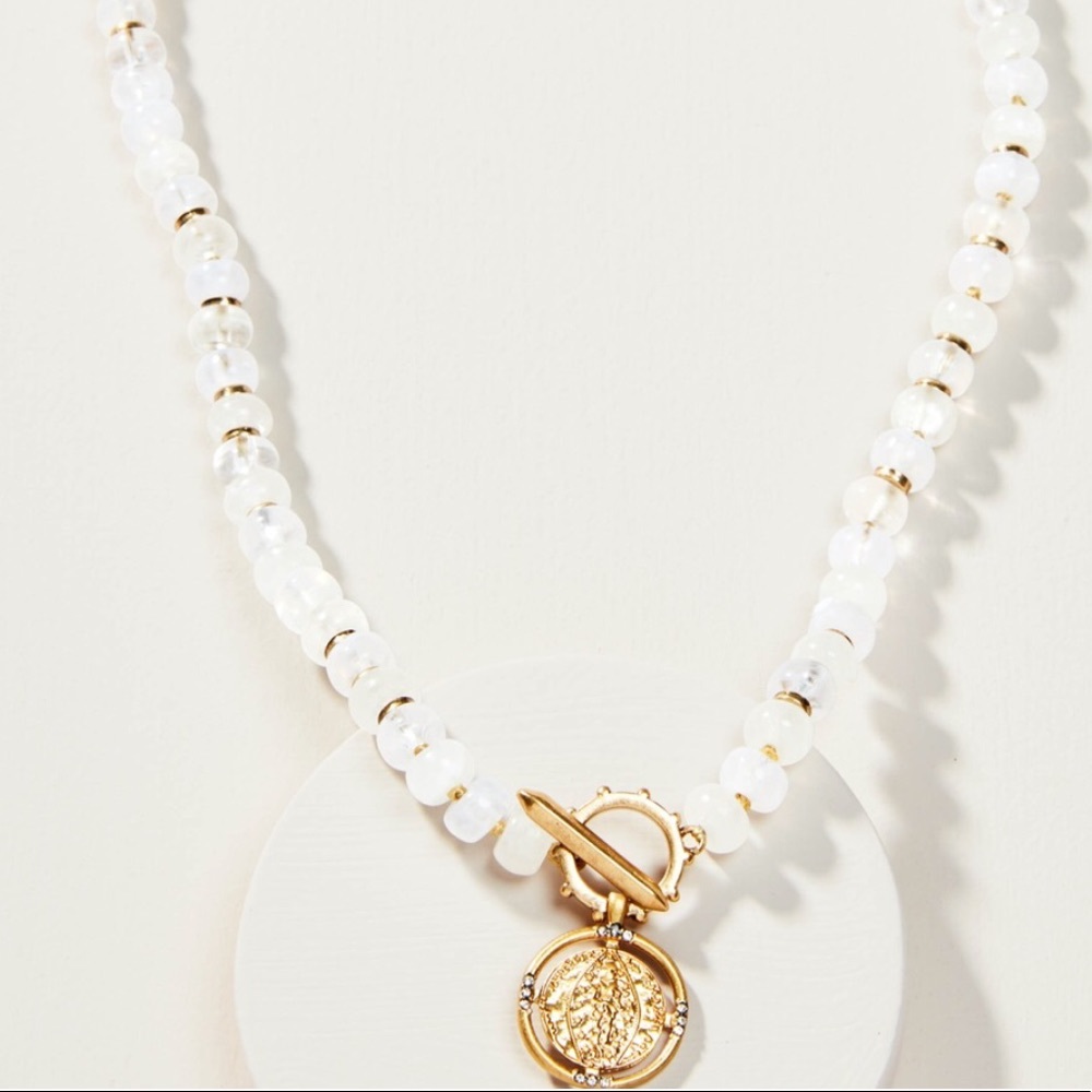 Stella & Dot Modern White Bohemian Beaded Gold Coin Pendant Necklace - Picture 3 of 16